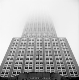 Architecture;Buildings;Cities;City;Fog;Foggy;Kaleidos;Kaleïdos;New-York;Tarek-Charara;Towns;United-States-of-America;USA;Winter;NYC;Skyscrapers;William-Frederick-Lamb;Shreve-Lamb-Harmon